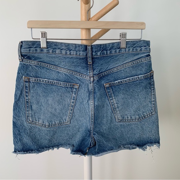 Zara High Rise Jean Shorts - Picture 2 of 5
